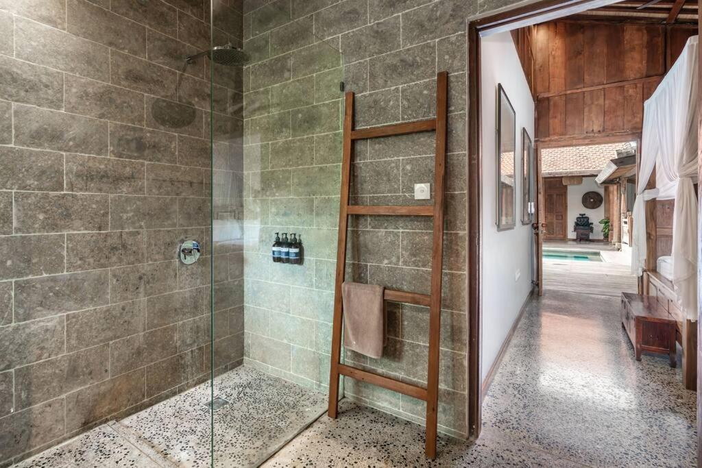 The Padang Villa Jungle Escape 5 Mins Drive From Uluwatu'S Beaches Exteriör bild