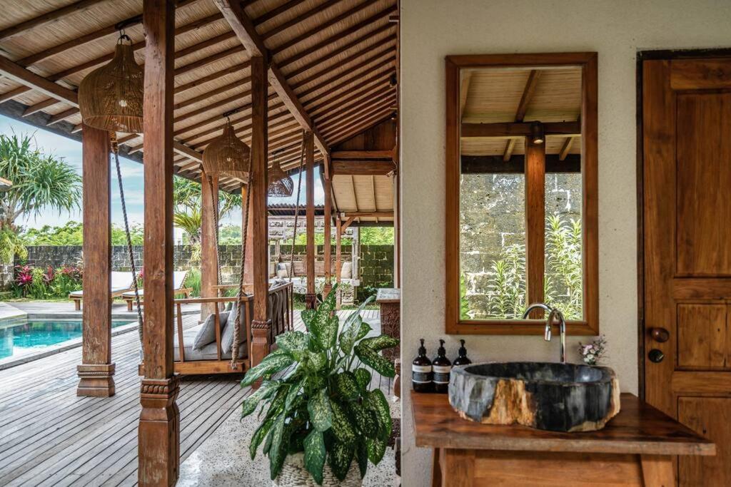 The Padang Villa Jungle Escape 5 Mins Drive From Uluwatu'S Beaches Exteriör bild